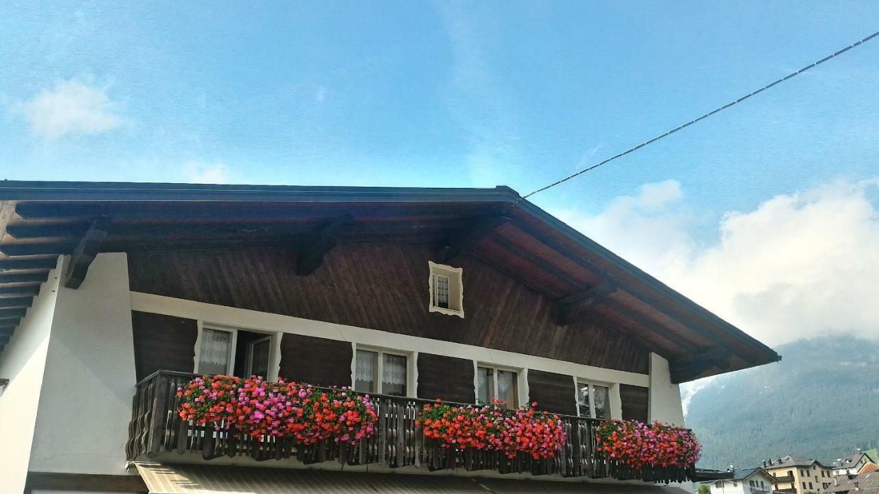 Balcone Sulle Dolomiti 2 Apartman Dosoledo Kültér fotó