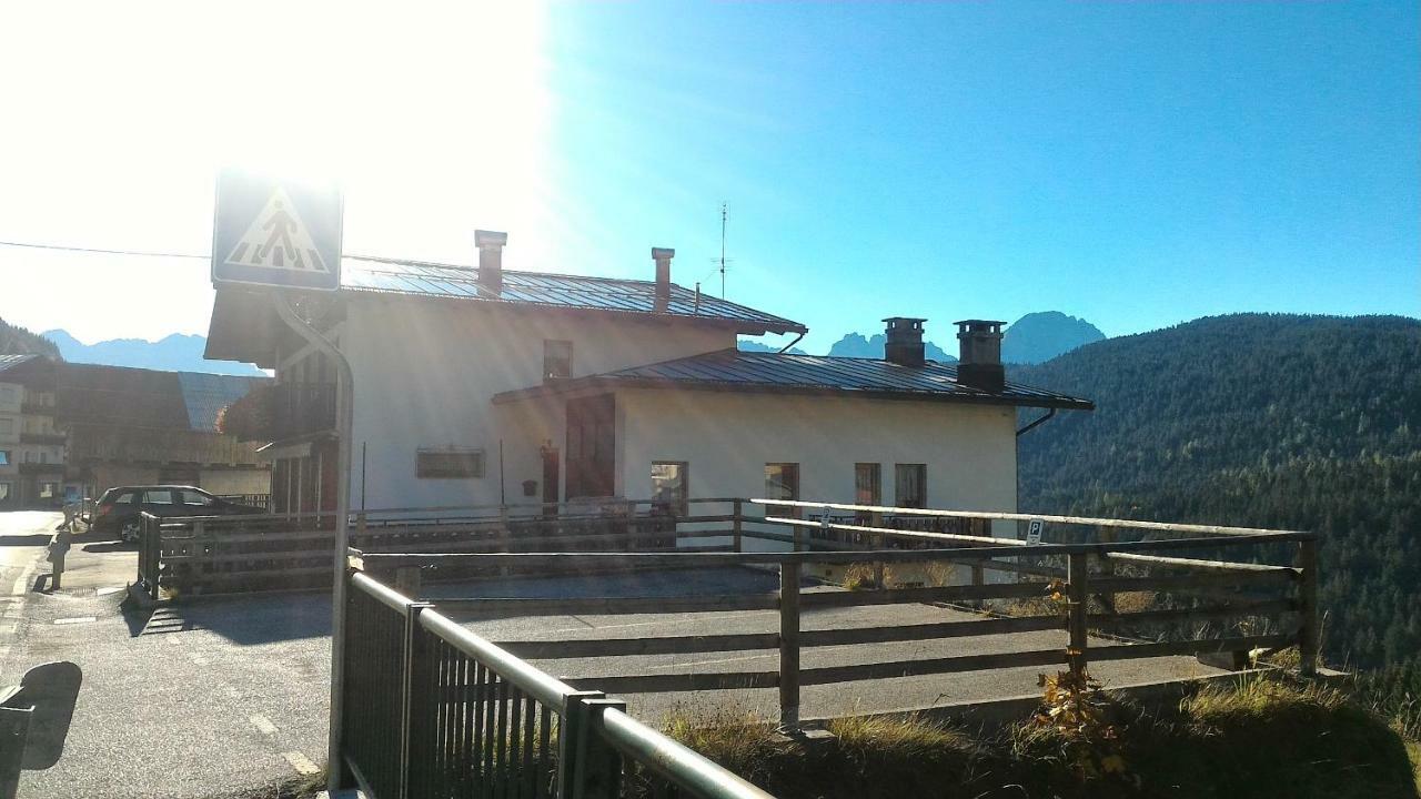 Balcone Sulle Dolomiti 2 Apartman Dosoledo Kültér fotó