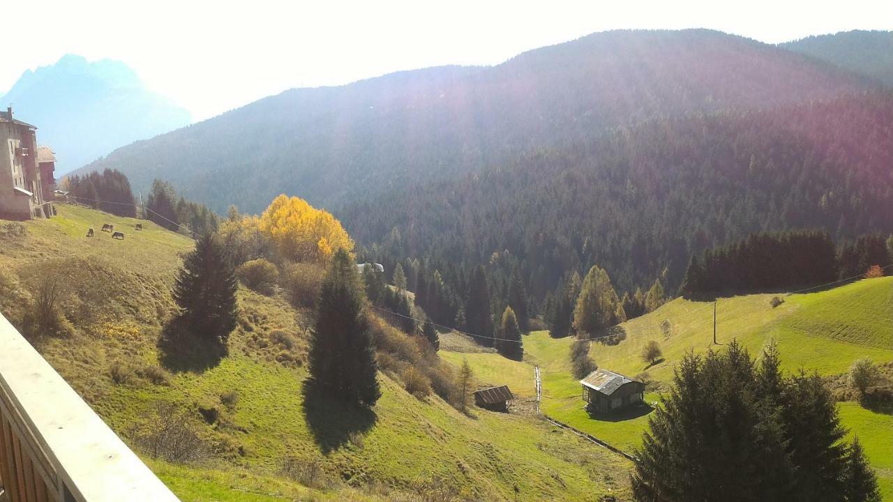 Balcone Sulle Dolomiti 2 Apartman Dosoledo Kültér fotó